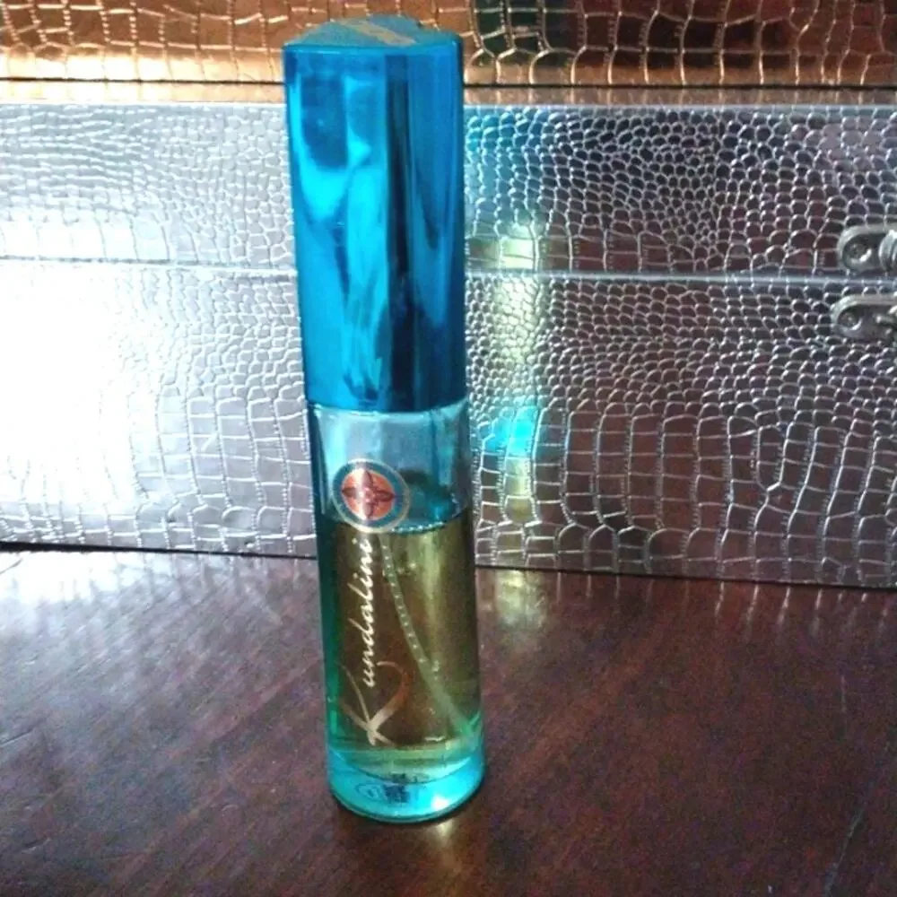 Rare XOXO Kundalini 3 oz DISCONTINUED Blue Bottle Exotic Fragrance‎ VIntage